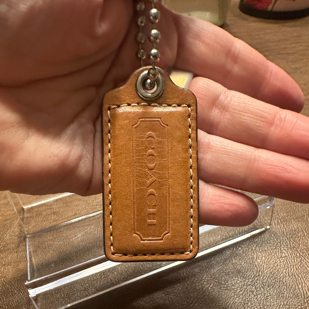 Coach British Tan Leather Hang Tag with Silver Ball Chain - Picture 2 of 4